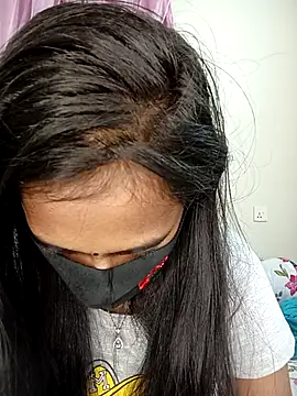 Snapshot of Softecho-03 chatting on 12-17-25, 06:58 Softecho-03 online show from 12-17-25, 06:58