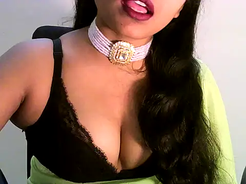 hottest mahii online show from 11-01-25, 05:09