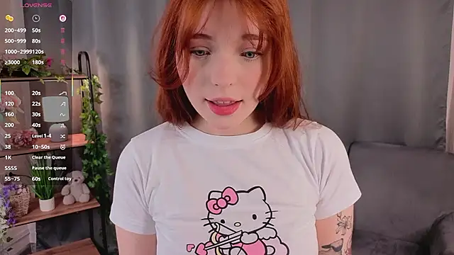 AnnieKim  online show from 02-02-26, 04:17