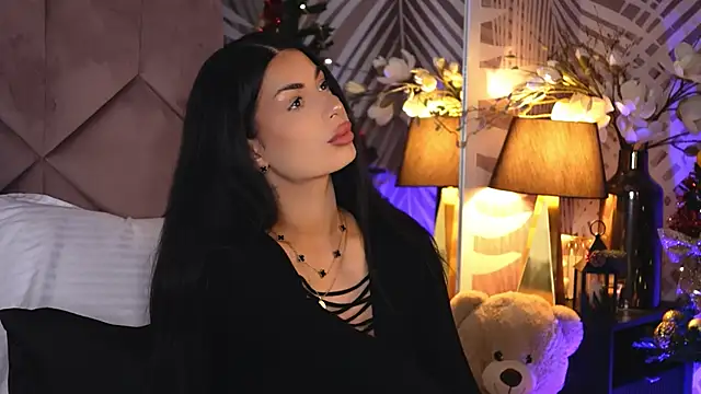 EvaRhea online show from 12-15-25, 03:55