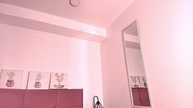 CamiilaGlow online show from 09-24-25, 05:27