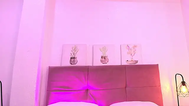 CamiilaGlow online show from 09-27-25, 12:32