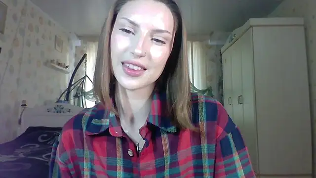 RuxaShade online show from 10-02-25, 01:18