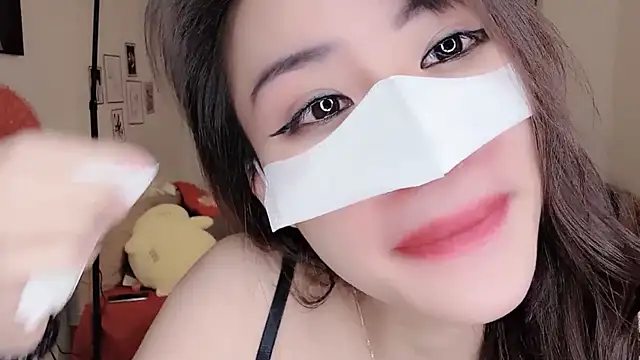 MaiLiiil online show from 11-06-25, 02:40