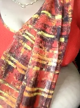 Snapshot of Geetha227 chatting on 09-16-25, 11:11 Geetha227 online show from 09-16-25, 11:11