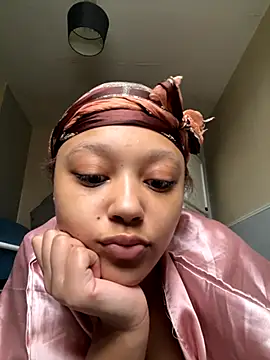 Snapshot of Marleymols chatting on 11-22-25, 01:54 Marleymols online show from 11-22-25, 01:54