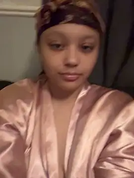 Snapshot of Marleymols chatting on 11-27-25, 10:23 Marleymols online show from 11-27-25, 10:23