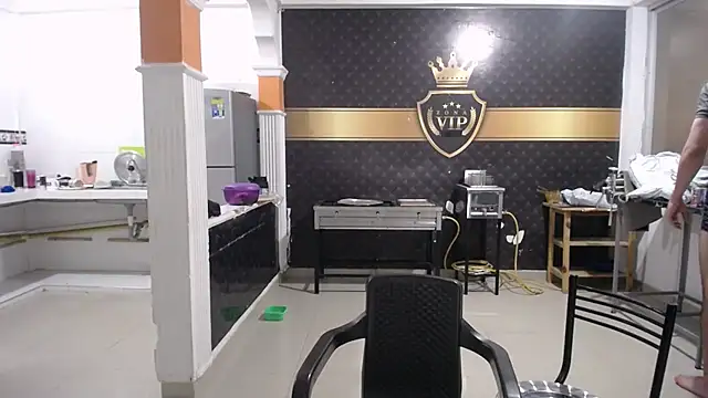 yohacriss online show from 10-22-25, 11:48