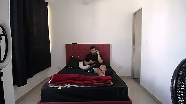 yohacriss online show from 11-23-25, 01:33