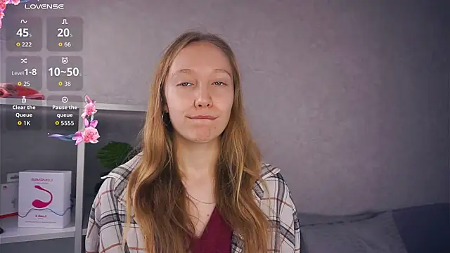 EarnestineGyllenband online show from 11-08-25, 06:35