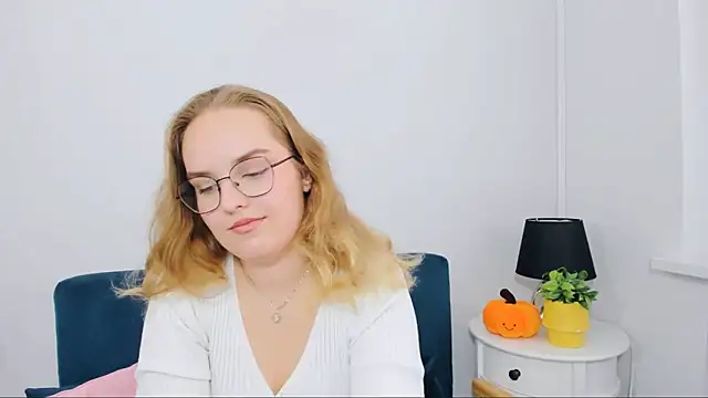 AliceCrazy69 online show from 11-14-25, 01:10