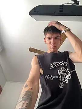 Snapshot of Luck__090 chatting on 10-10-25, 05:01 Luck  090 online show from 10-10-25, 05:01