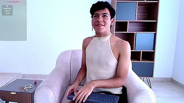 E R O S  online show from 11-07-25, 07:47