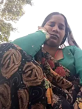 Hot Seema83 online show from 10-19-25, 08:26