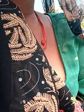 Hot Seema83 online show from 10-23-25, 11:53