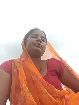 Hot Seema83 online show from 11-04-25, 08:24