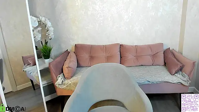 Brenda Puff online show from 02-11-26, 04:17