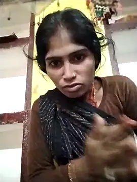 Snapshot of Susila_ji chatting on 10-01-25, 07:36 Susila ji online show from 10-01-25, 07:36