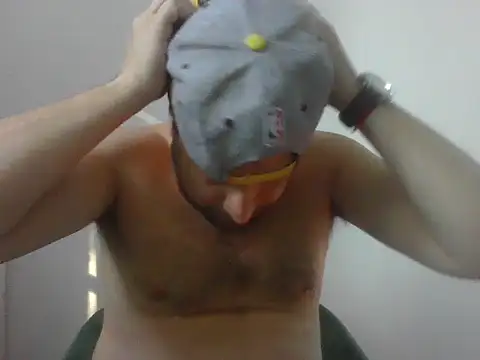 Snapshot of blondi4 chatting on 12-17-25, 12:55 blondi4 online show from 12-17-25, 12:55