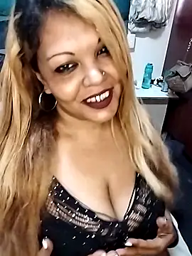 hemilynthomas2467 online show from 11-15-25, 08:55