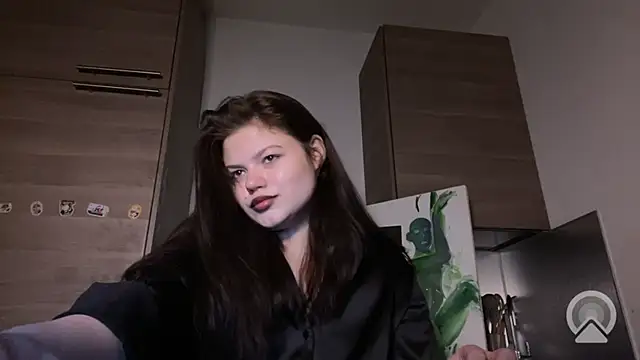 Snapshot of GoddessDarina chatting on 09-22-25, 01:24 GoddessDarina online show from 09-22-25, 01:24