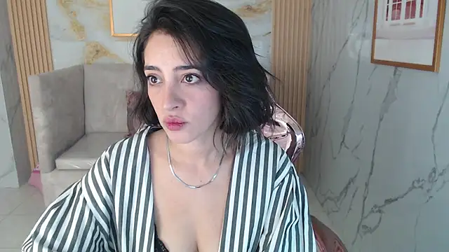 sara lopez s online show from 09-10-25, 01:11