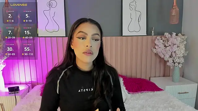 Mila Hank  online show from 02-17-26, 12:12