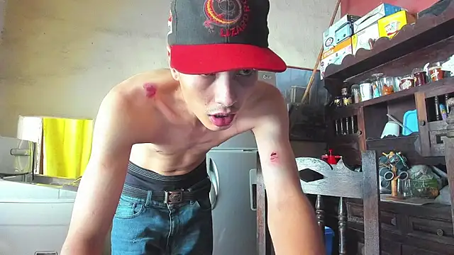 Master liam00 online show from 12-16-25, 04:23