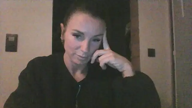 Snapshot of Justnani001 chatting on 09-22-25, 07:38 Justnani001 online show from 09-22-25, 07:38