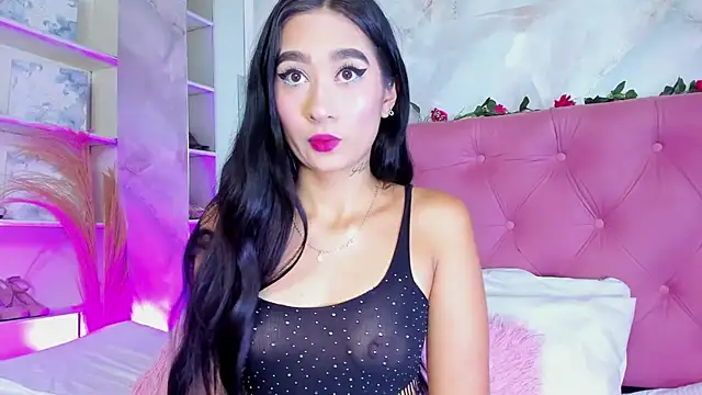 Nicolqueen  online show from 11-18-25, 11:14