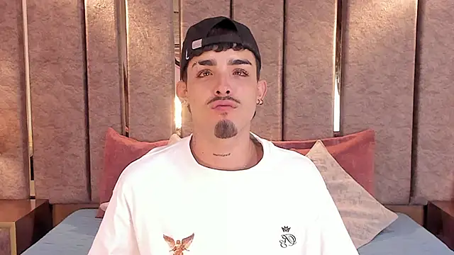 NikoStone  online show from 04-02-26, 03:04