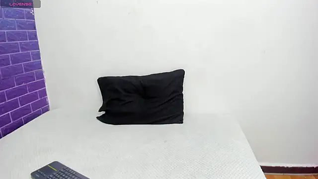 Cora 222 online show from 09-12-25, 11:10