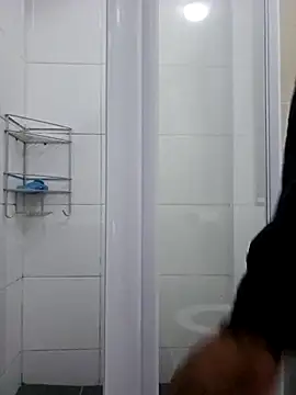 trickyOne online show from 11-04-25, 04:06