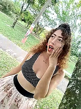 roxyrougee online show from 12-21-25, 05:42