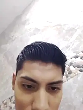 Snapshot of aispuro8505 chatting on 10-15-25, 06:24 aispuro8505 online show from 10-15-25, 06:24