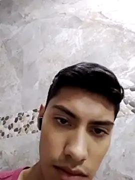 Snapshot of aispuro8505 chatting on 10-17-25, 06:05 aispuro8505 online show from 10-17-25, 06:05