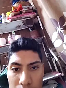 Snapshot of aispuro8505 chatting on 10-19-25, 06:03 aispuro8505 online show from 10-19-25, 06:03