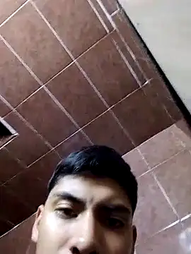 Snapshot of aispuro8505 chatting on 11-21-25, 07:40 aispuro8505 online show from 11-21-25, 07:40