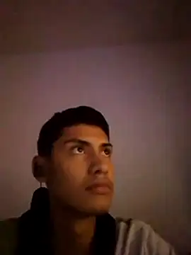 Snapshot of aispuro8505 chatting on 11-30-25, 06:39 aispuro8505 online show from 11-30-25, 06:39