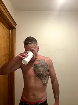 DILFiGuess11 online show from 09-14-25, 02:22