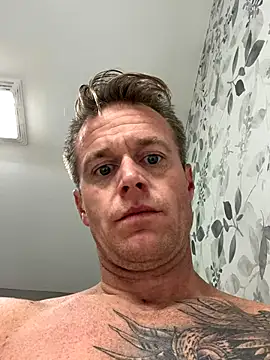 DILFiGuess11 online show from 10-01-25, 05:13