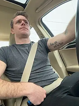 DILFiGuess11 online show from 01-14-26, 02:23