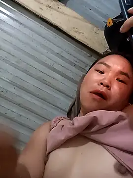 may-squirl online show from 10-11-25, 01:16