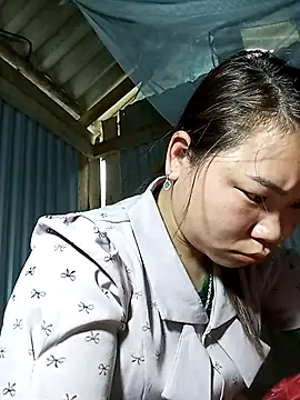 may-squirl online show from 12-16-25, 01:10