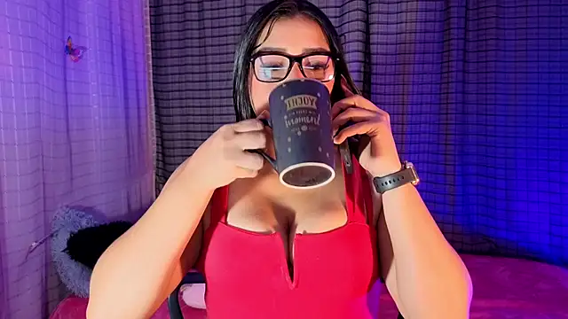 Snapshot of Kayleemorales chatting on 12-02-25, 05:19 Kayleemorales online show from 12-02-25, 05:19