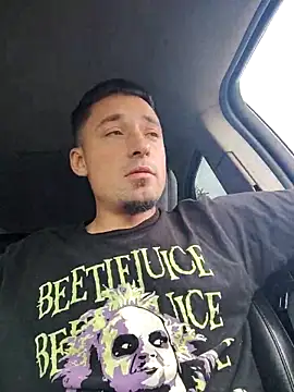 Snapshot of YoBlezz chatting on 09-10-25, 10:54 YoBlezz online show from 09-10-25, 10:54