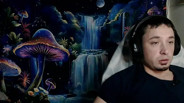 Snapshot of YoBlezz chatting on 12-15-25, 04:50 YoBlezz online show from 12-15-25, 04:50