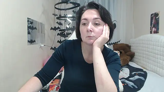 VivianGuchih online show from 11-01-25, 12:51