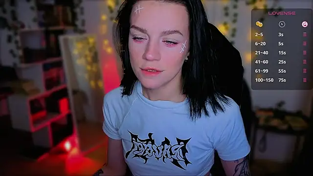 Snapshot of raspberry__girl_ chatting on 09-21-25, 08:21 raspberry  girl  online show from 09-21-25, 08:21