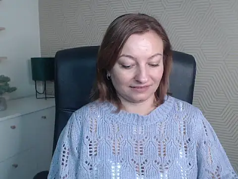 angelaSamt online show from 10-22-25, 05:30